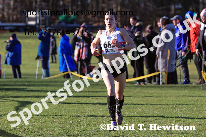 Womens under-17s 2025 Northern Cross Country Champs, Tatton Park, Knutsford, Cheshire. Photo: David T. Hewitson/Sports for All Pics